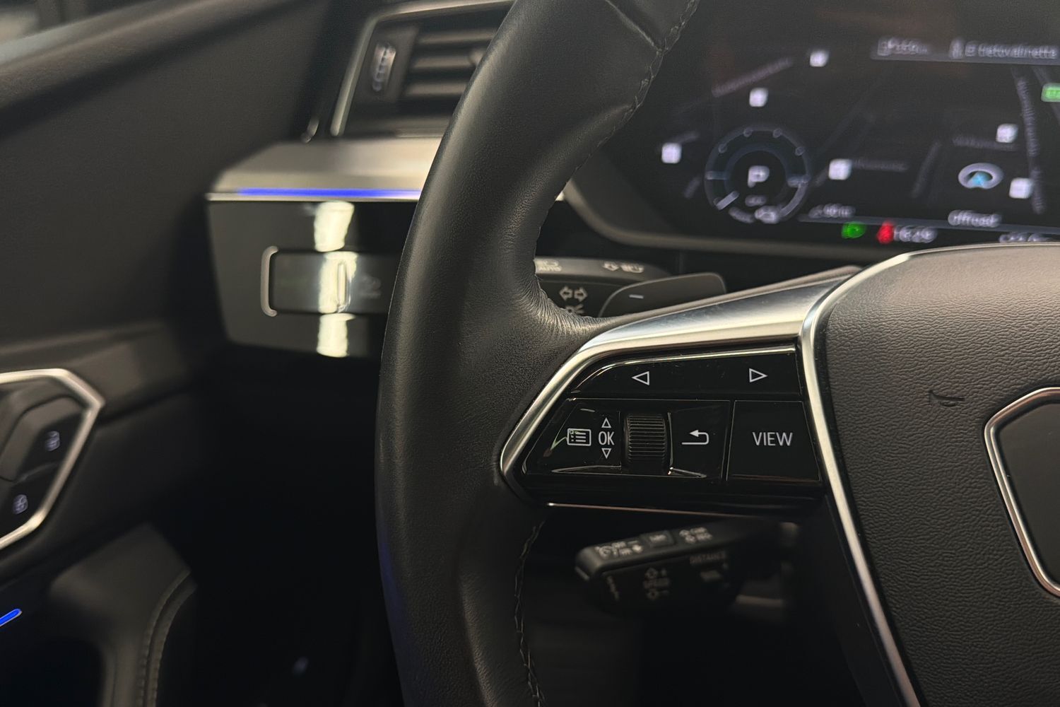Audi Q8 e-tron vaihtoauto