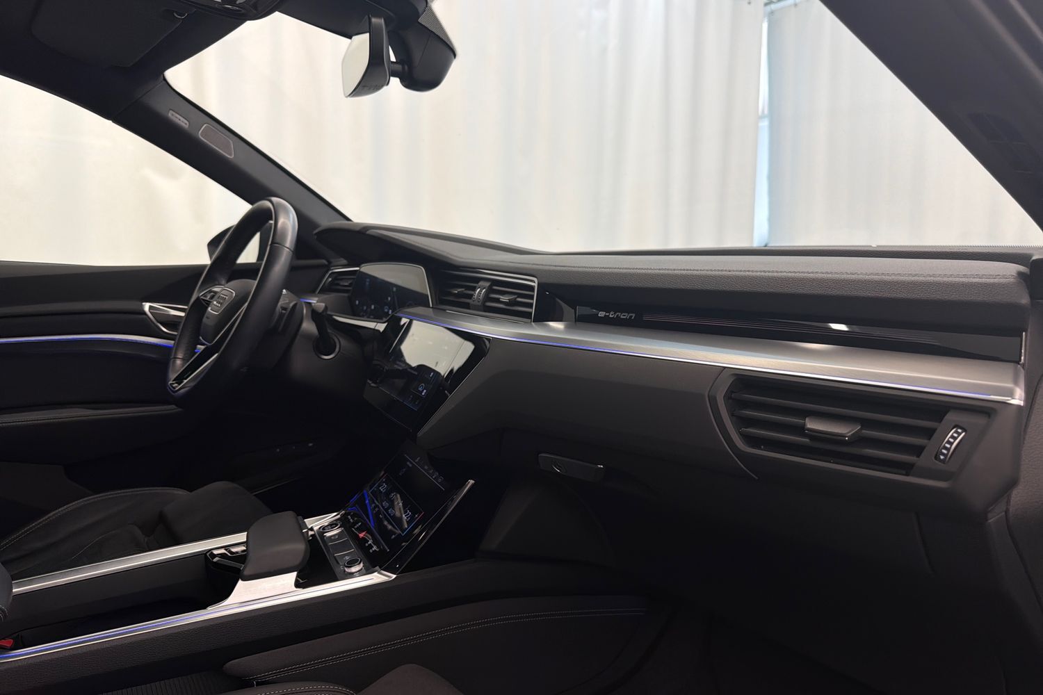 Audi Q8 e-tron vaihtoauto