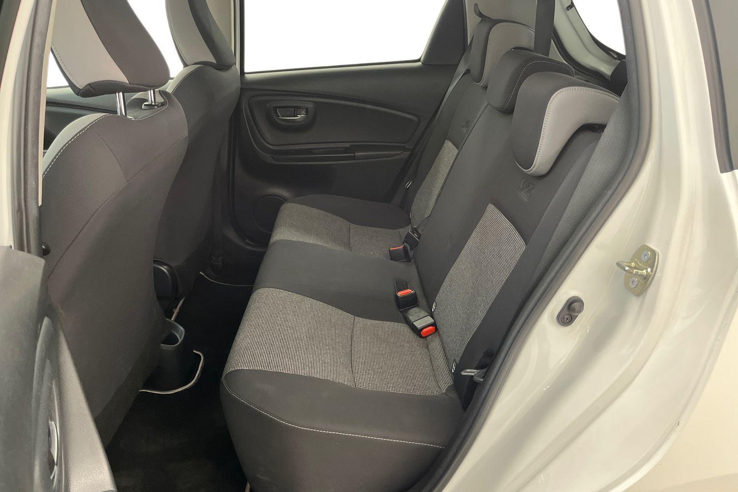 Toyota Yaris vaihtoauto