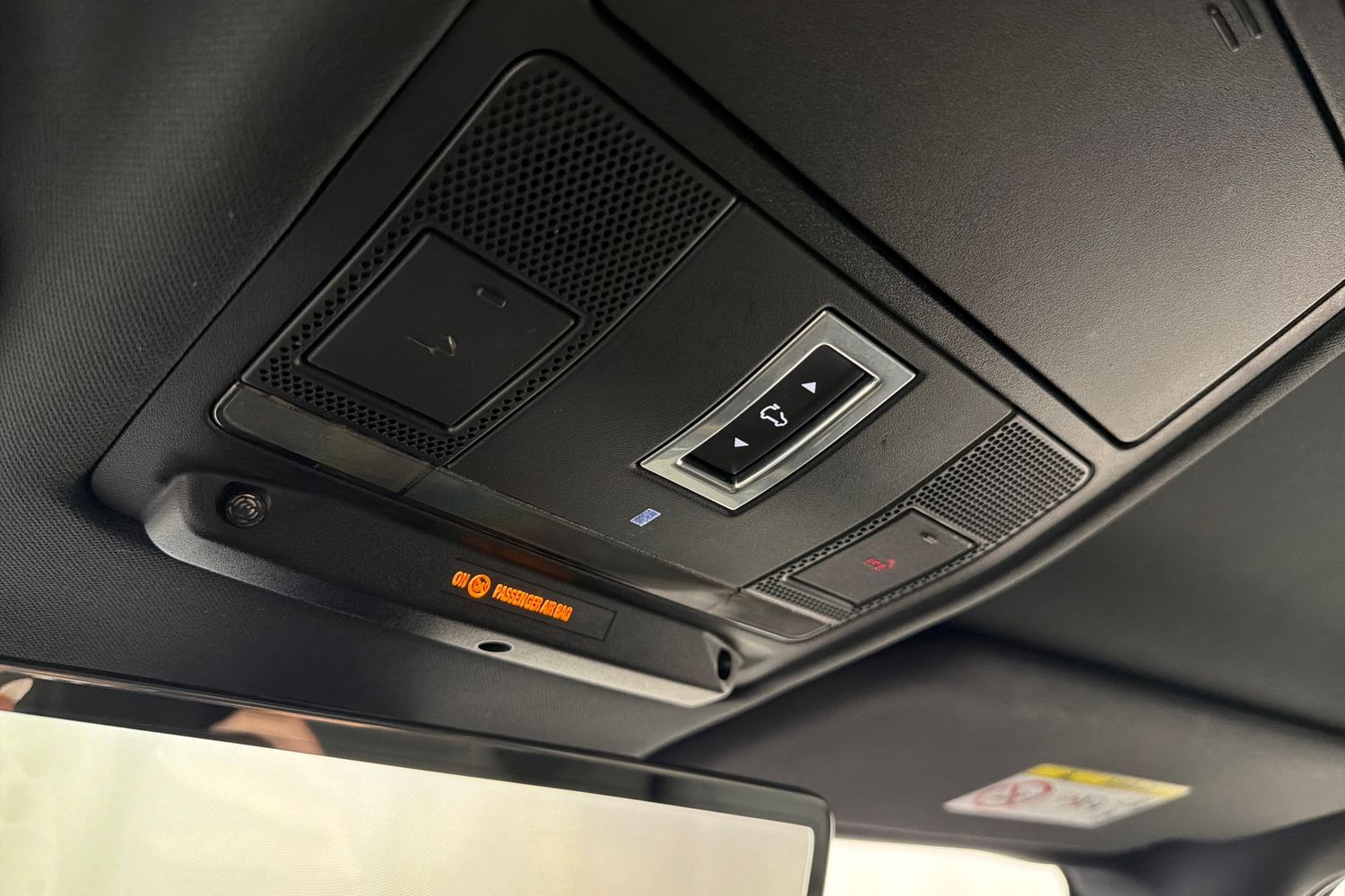 Land Rover Defender vaihtoauto