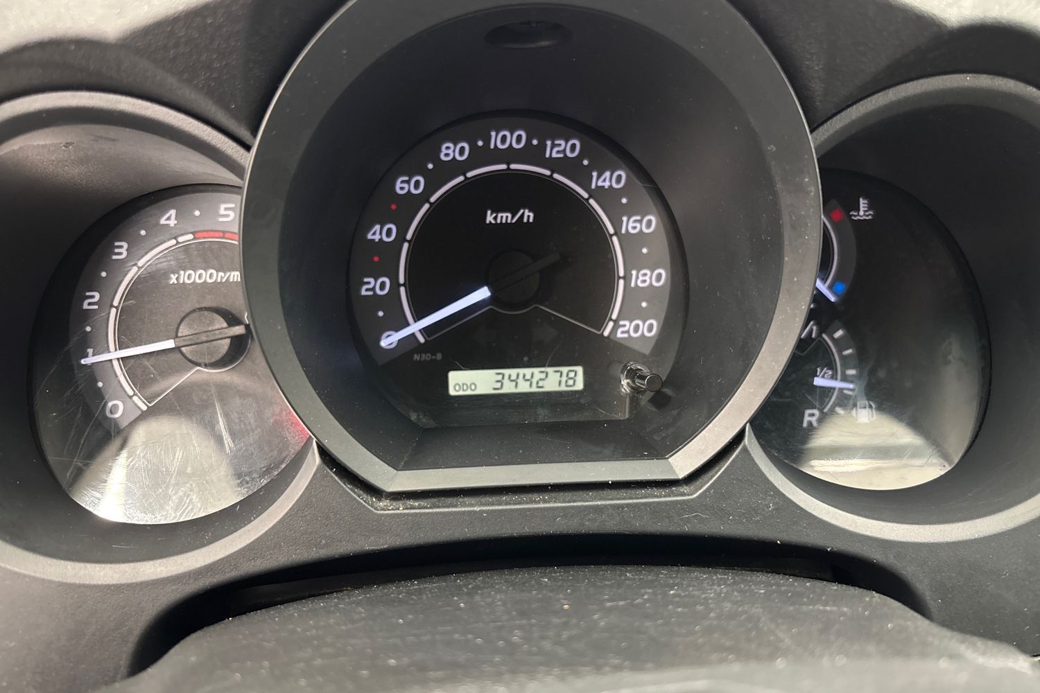 Toyota Hilux vaihtoauto