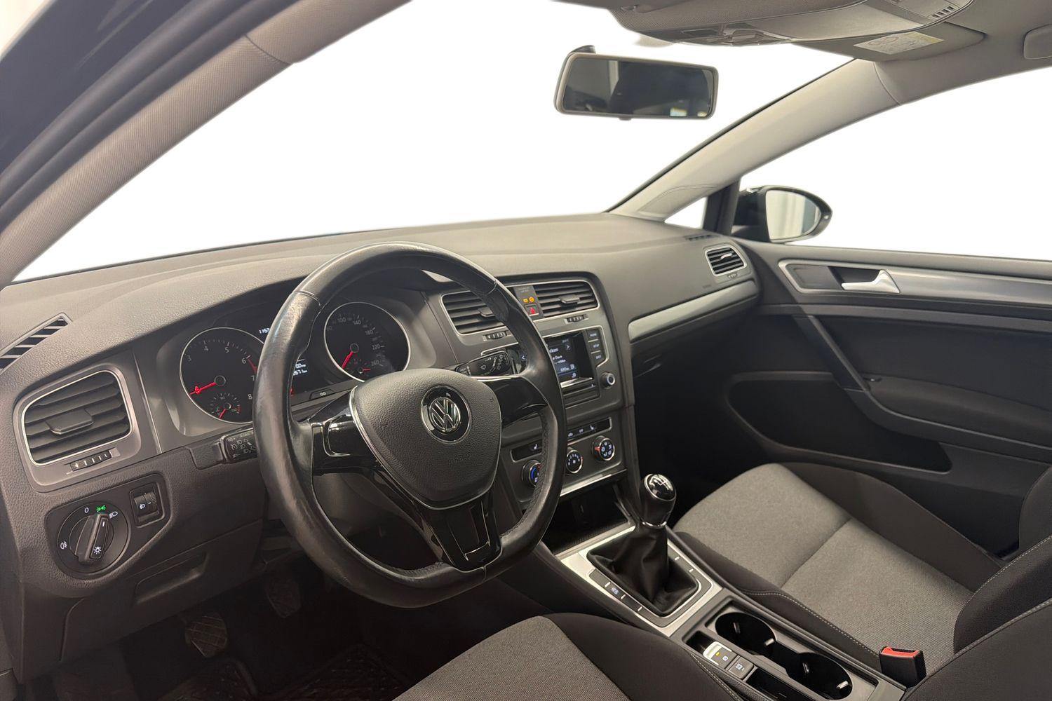 Volkswagen Golf vaihtoauto