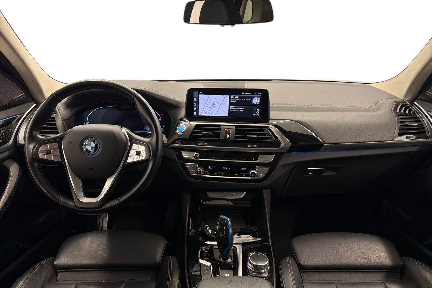 BMW iX3 vaihtoauto