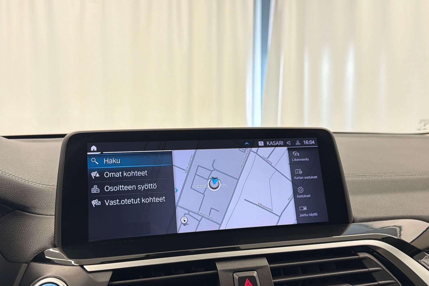BMW iX3 vaihtoauto