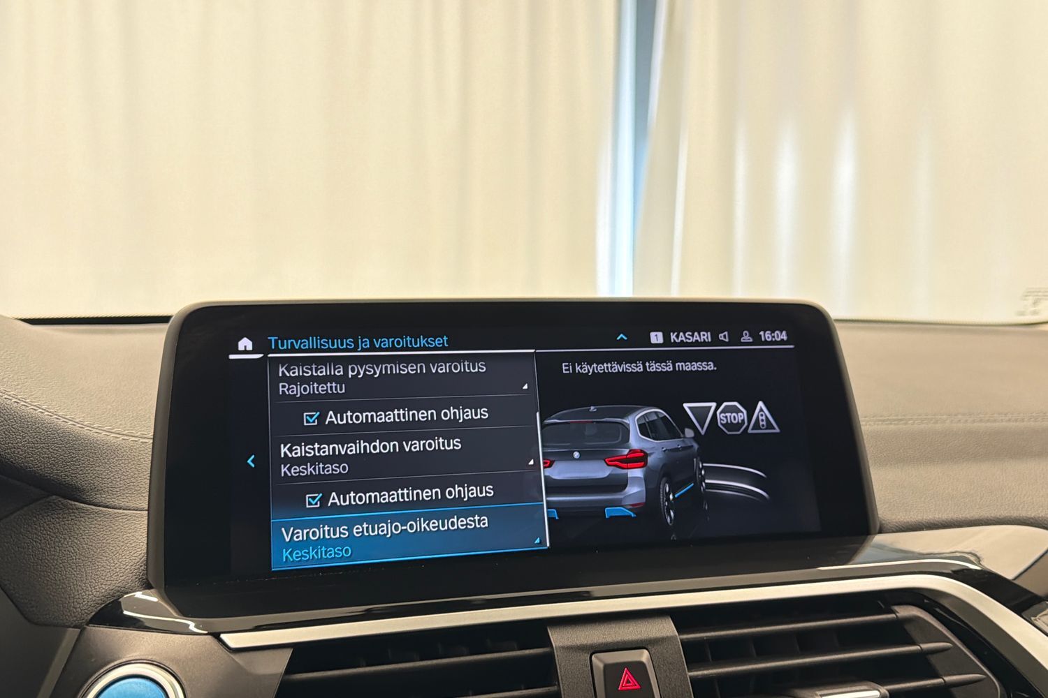 BMW iX3 vaihtoauto