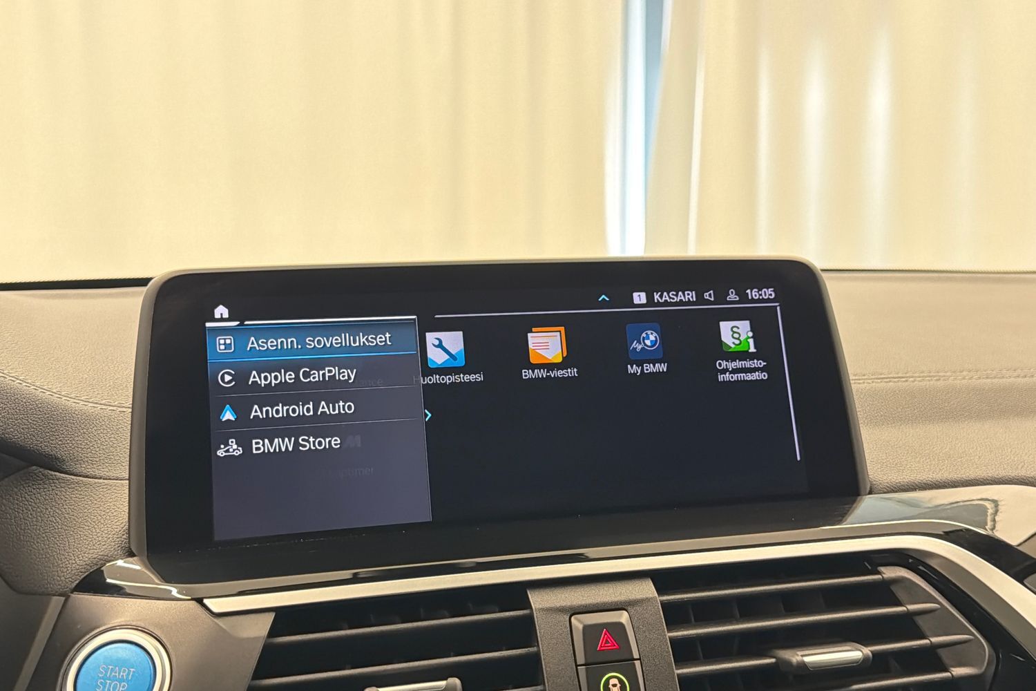BMW iX3 vaihtoauto