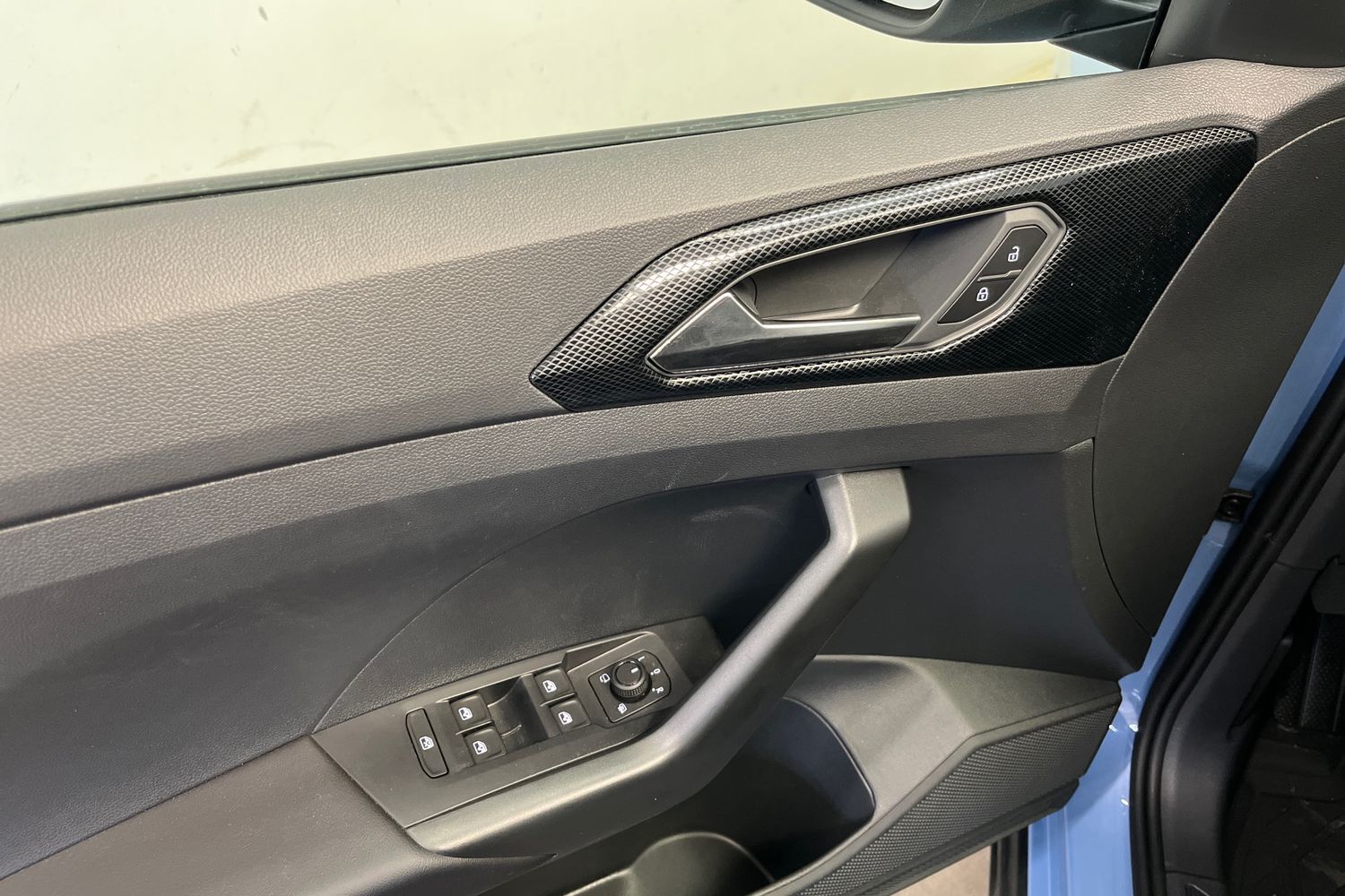 Volkswagen T-Cross vaihtoauto