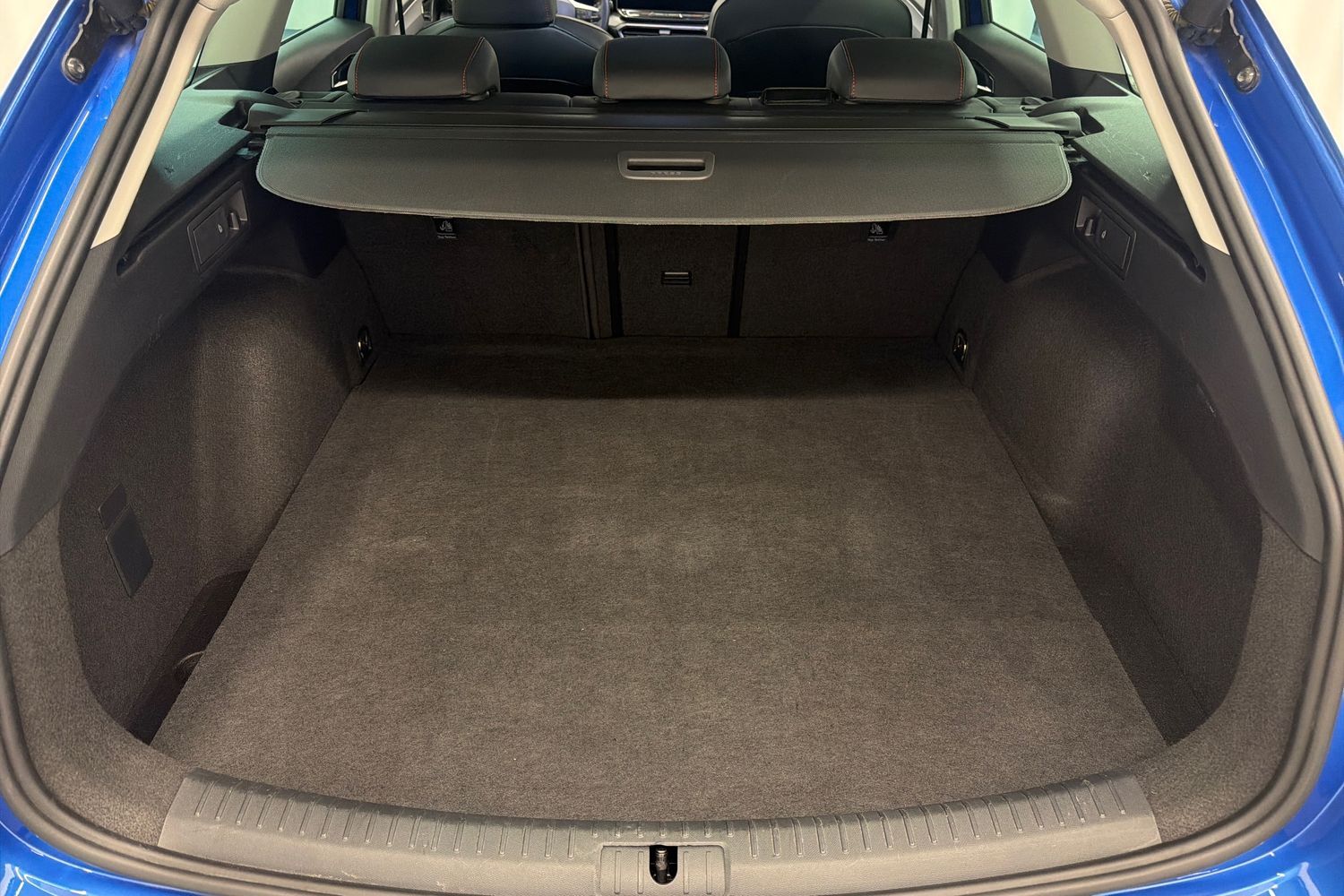 SEAT Leon Sportstourer vaihtoauto