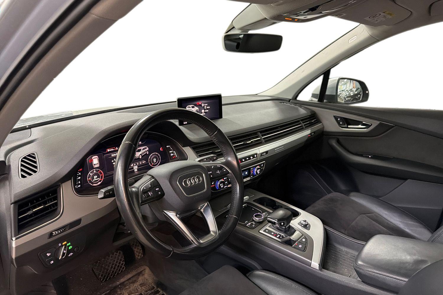 Audi Q7 vaihtoauto