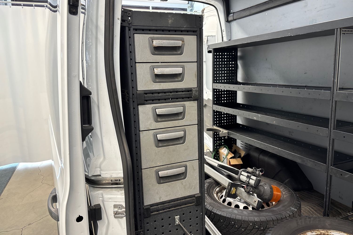 Ford Transit vaihtoauto