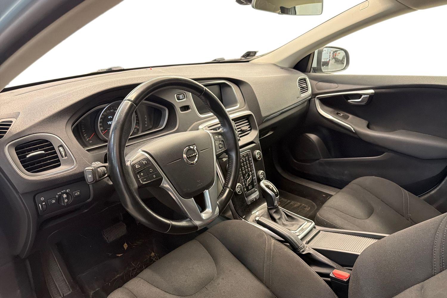 Volvo V40 vaihtoauto