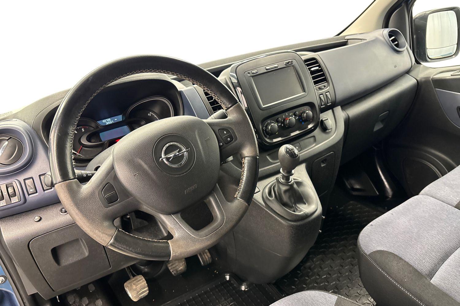 Opel Vivaro vaihtoauto