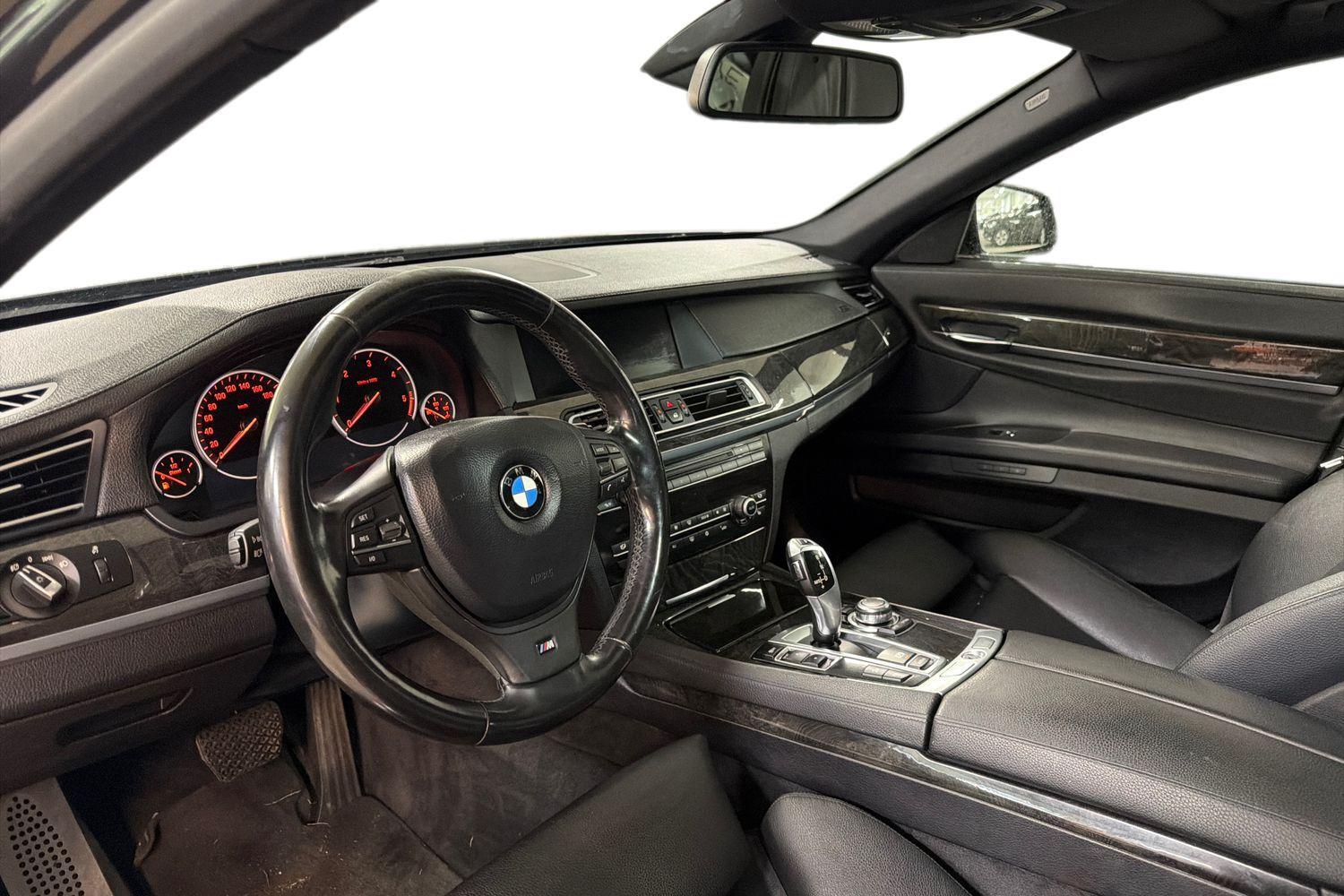 BMW 740 vaihtoauto