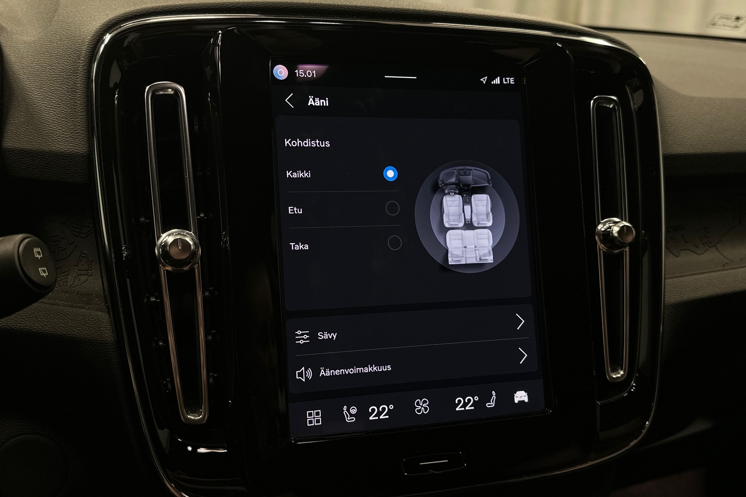 Volvo XC40 vaihtoauto
