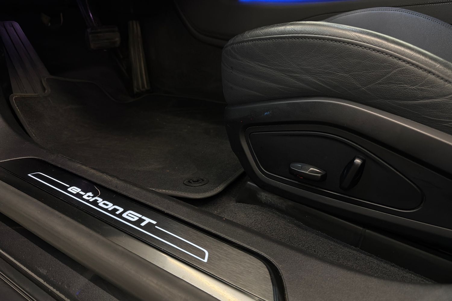 Audi e-tron GT vaihtoauto
