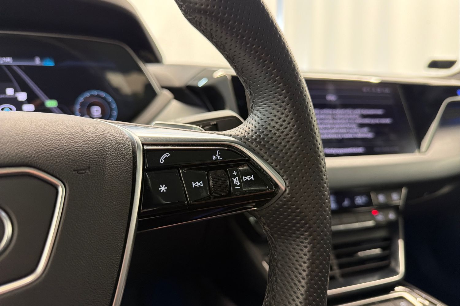 Audi e-tron GT vaihtoauto