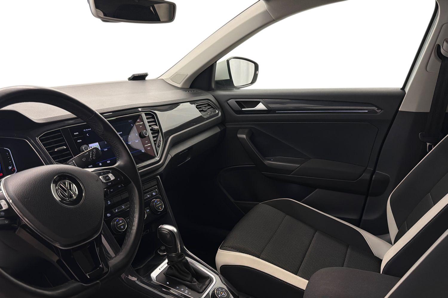 Volkswagen T-Roc vaihtoauto