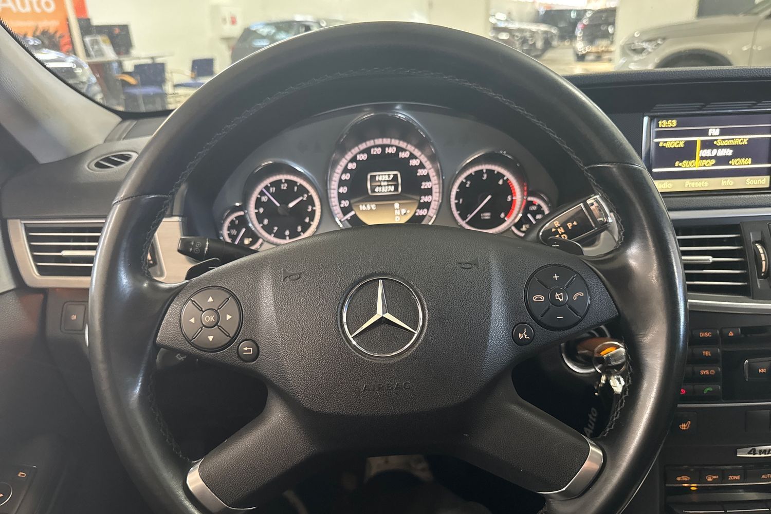 Mercedes-Benz E vaihtoauto