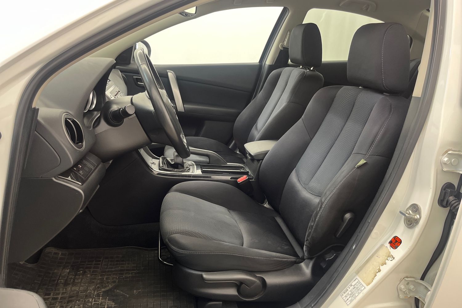 Mazda 6 vaihtoauto