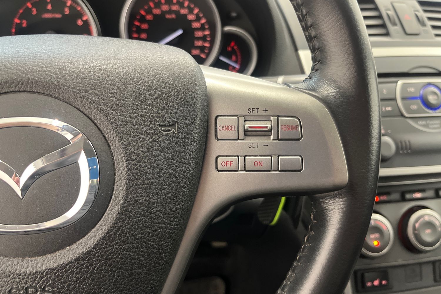 Mazda 6 vaihtoauto