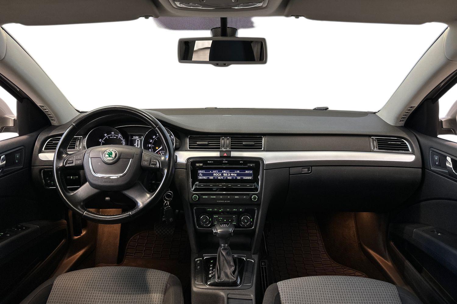 Skoda Superb vaihtoauto