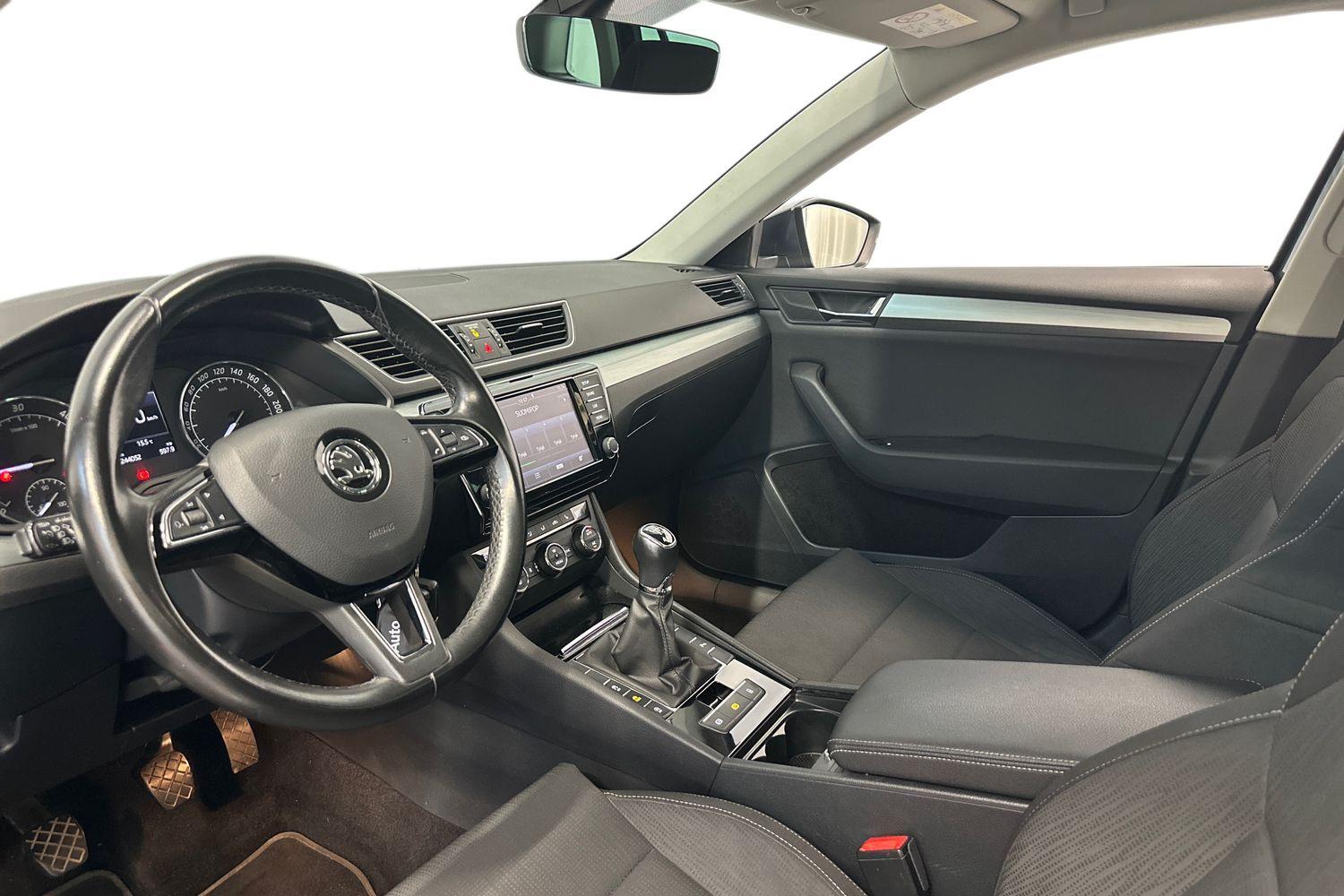Skoda Superb vaihtoauto