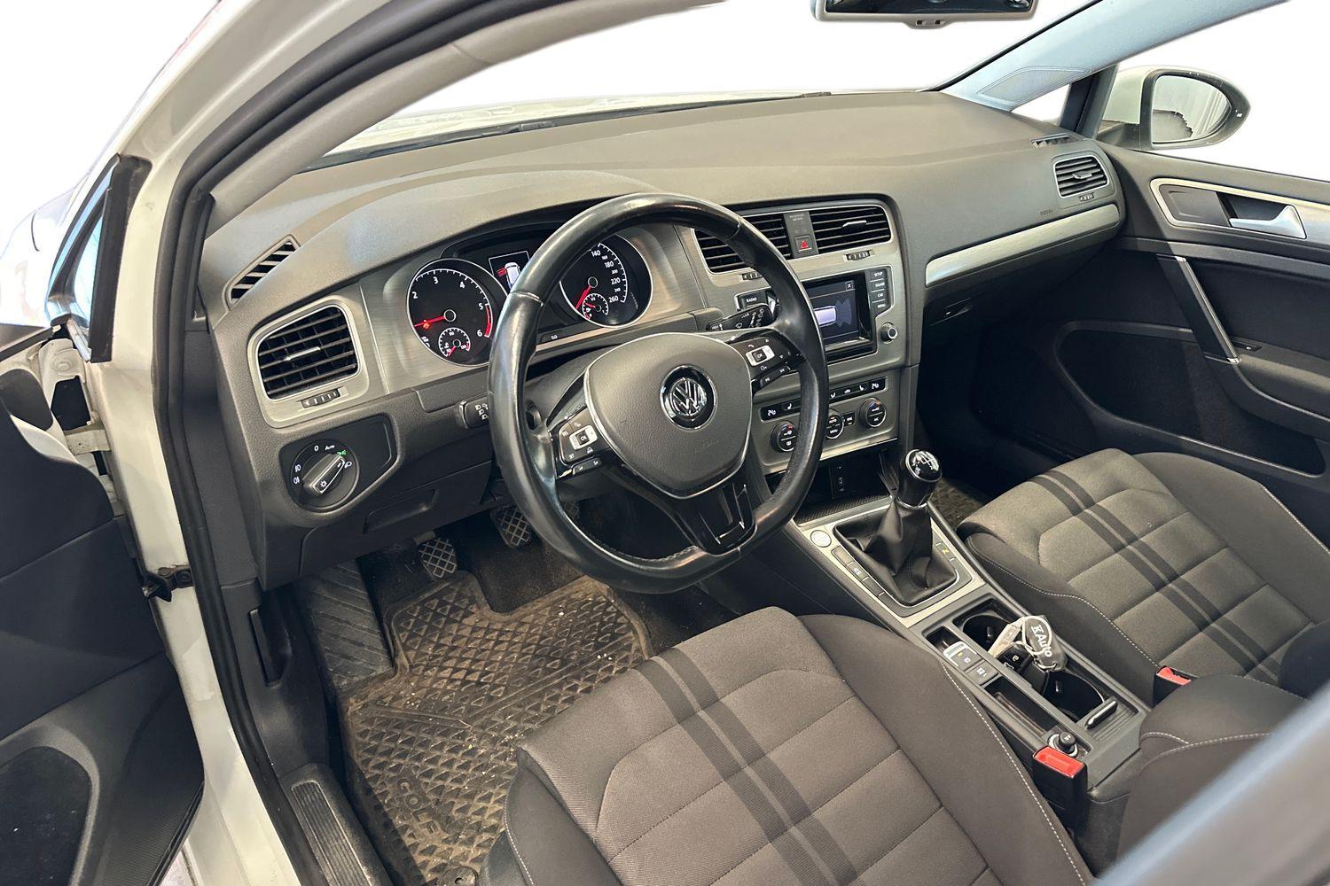 Volkswagen Golf vaihtoauto