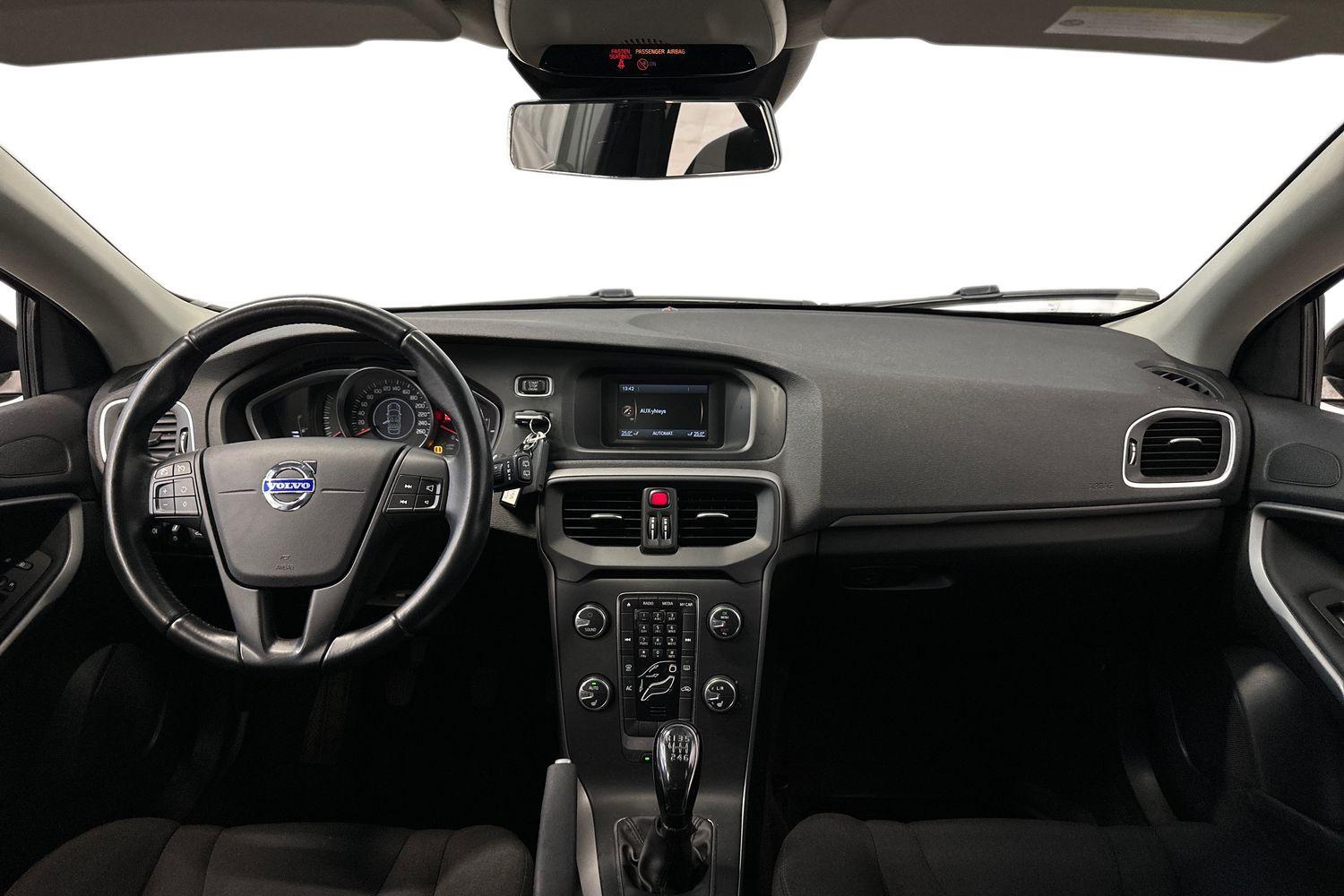Volvo V40 vaihtoauto