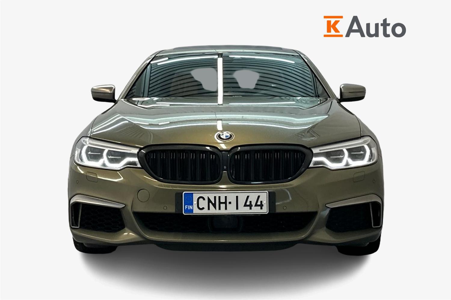 BMW M5 vaihtoauto