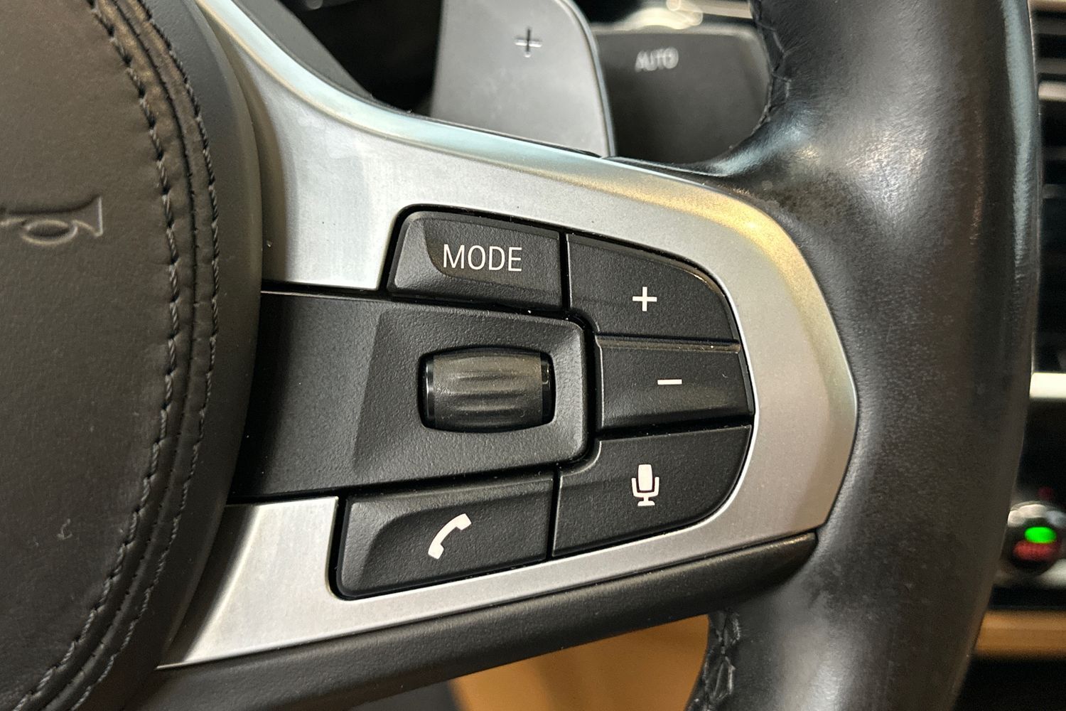 BMW M5 vaihtoauto