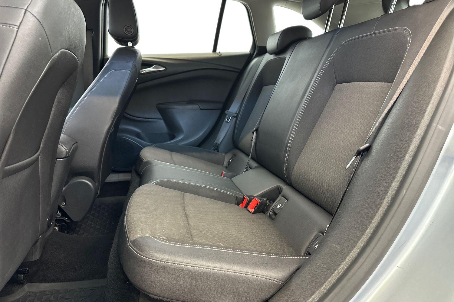 Opel Astra vaihtoauto