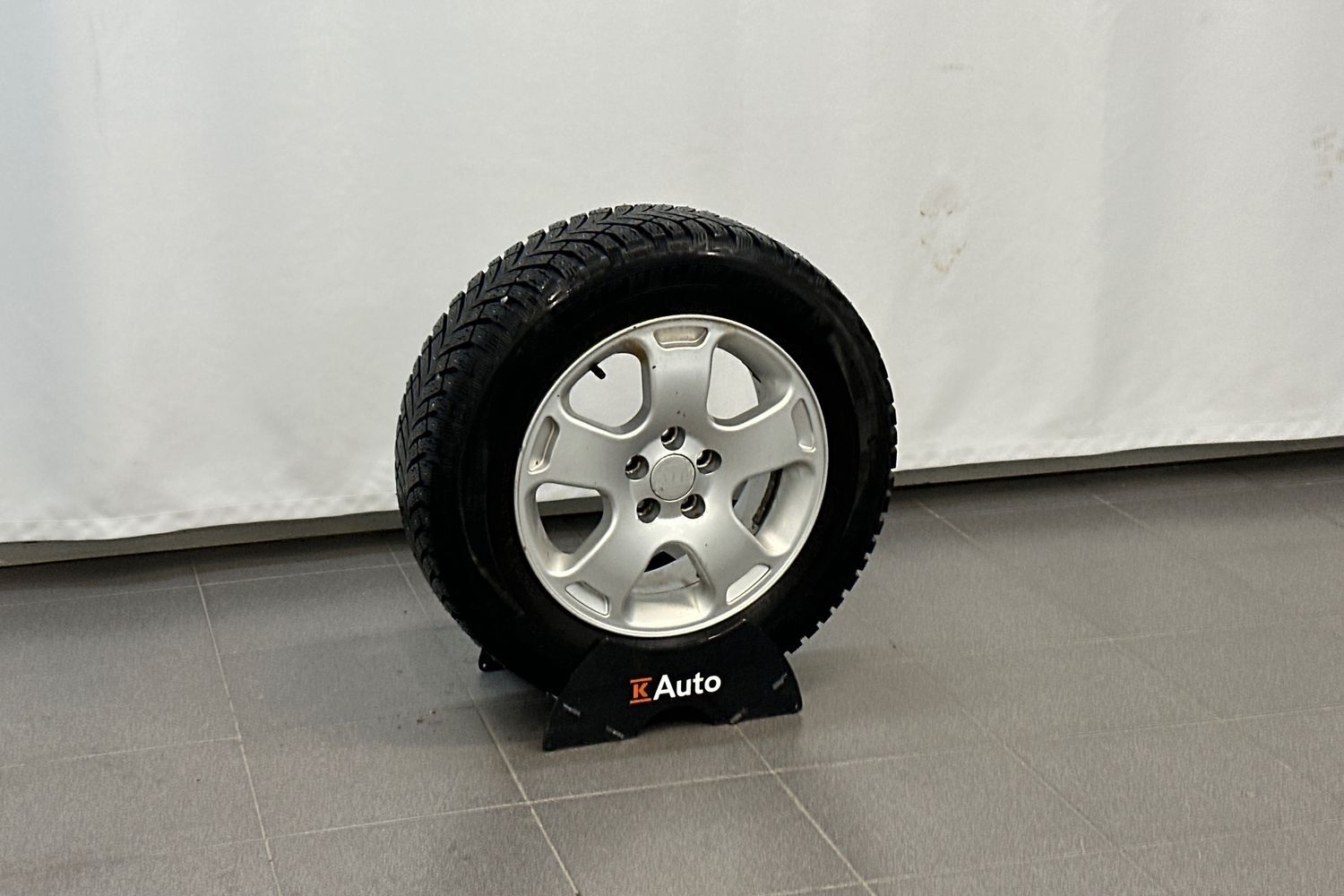 Volkswagen Bora vaihtoauto