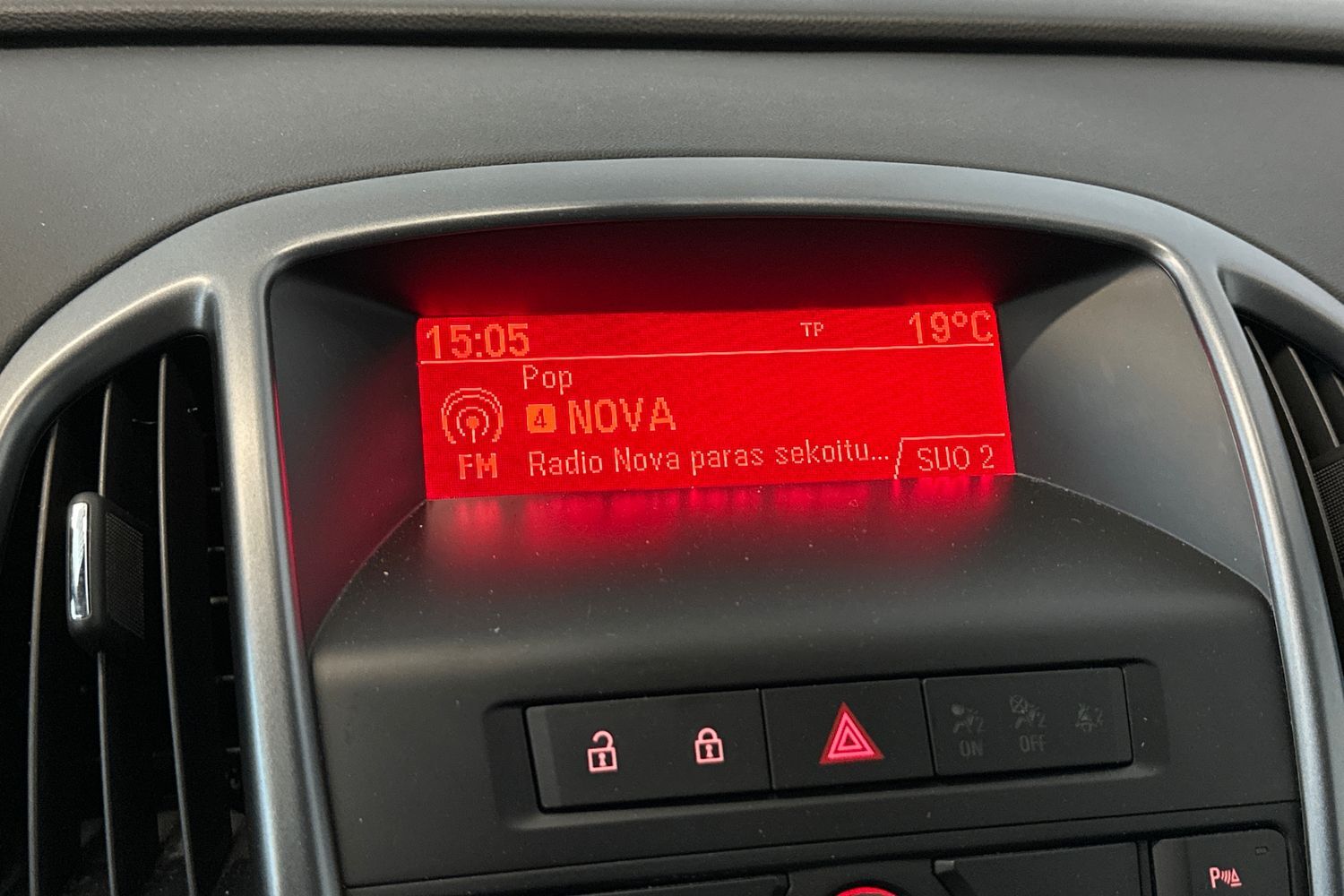 Opel Astra vaihtoauto