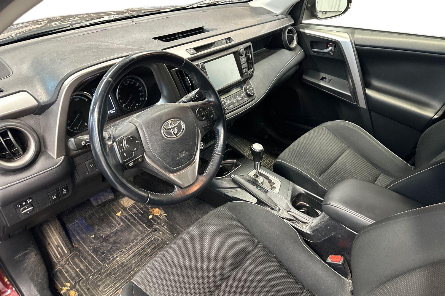 Toyota RAV4 vaihtoauto