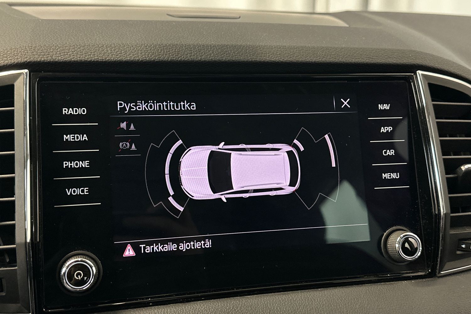 Skoda Karoq vaihtoauto