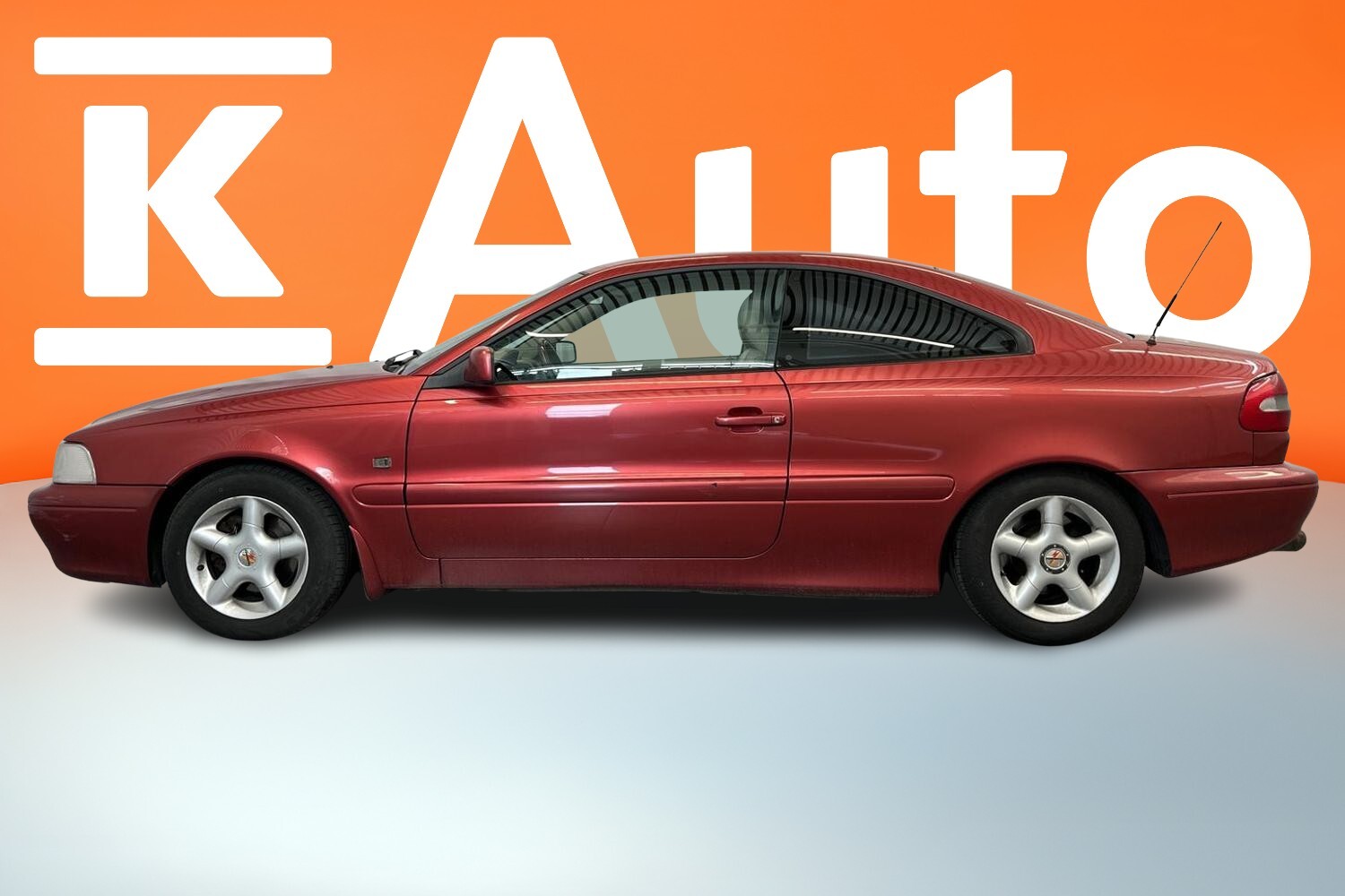Volvo C70 vaihtoauto
