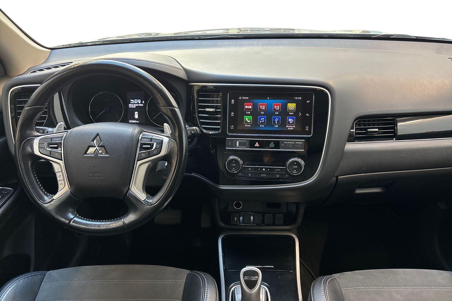 Mitsubishi Outlander PHEV vaihtoauto