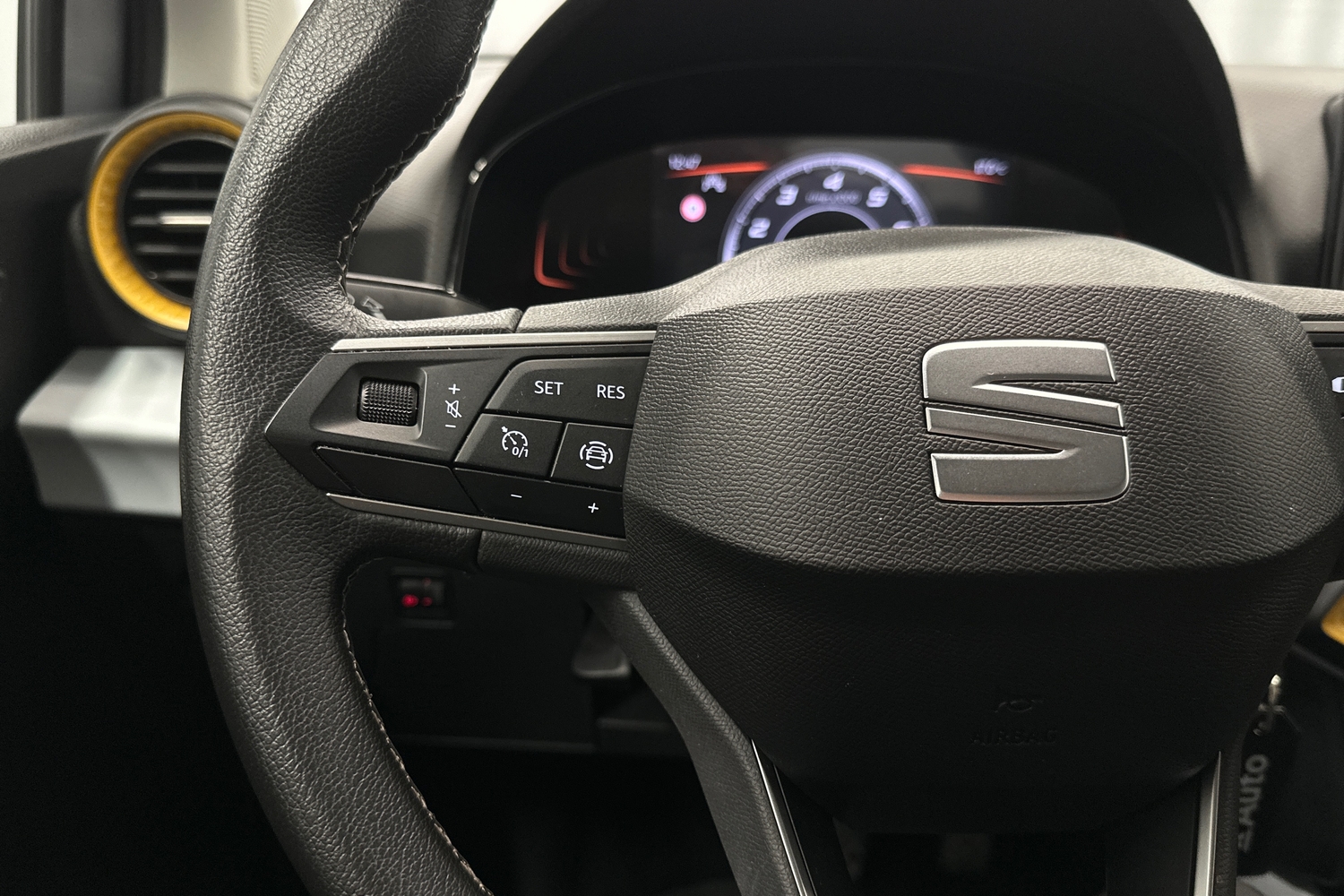 SEAT Arona vaihtoauto