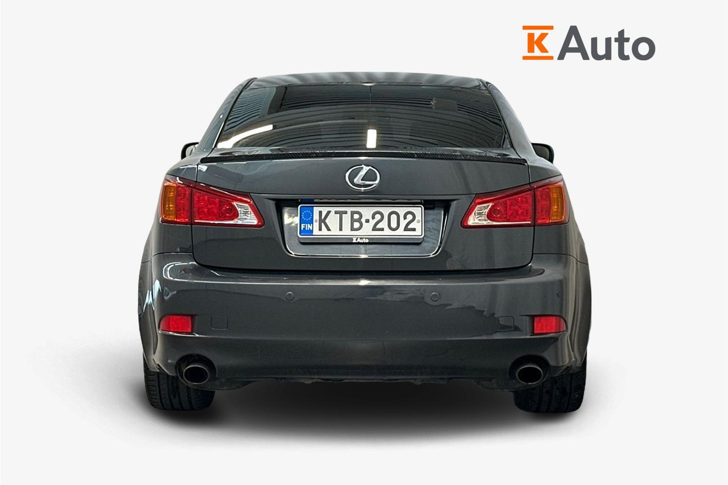 Lexus IS vaihtoauto
