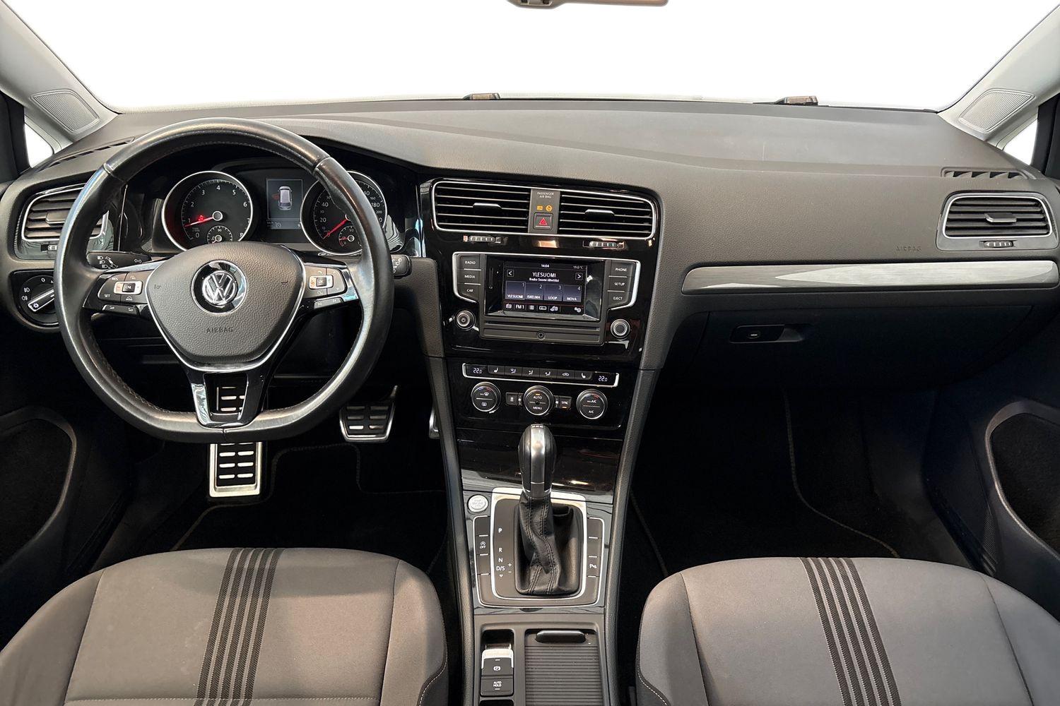 Volkswagen Golf vaihtoauto