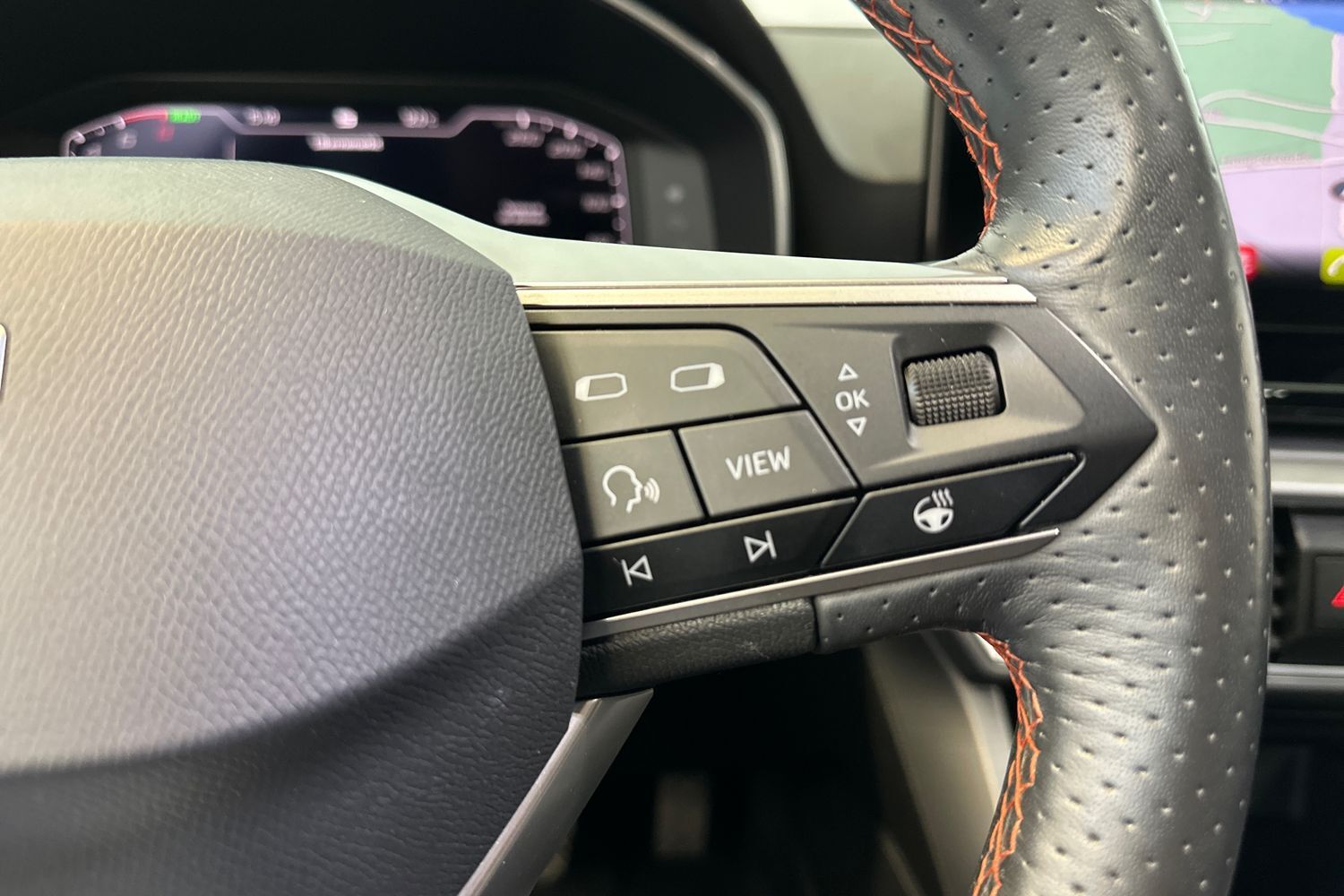 SEAT Leon Sportstourer vaihtoauto