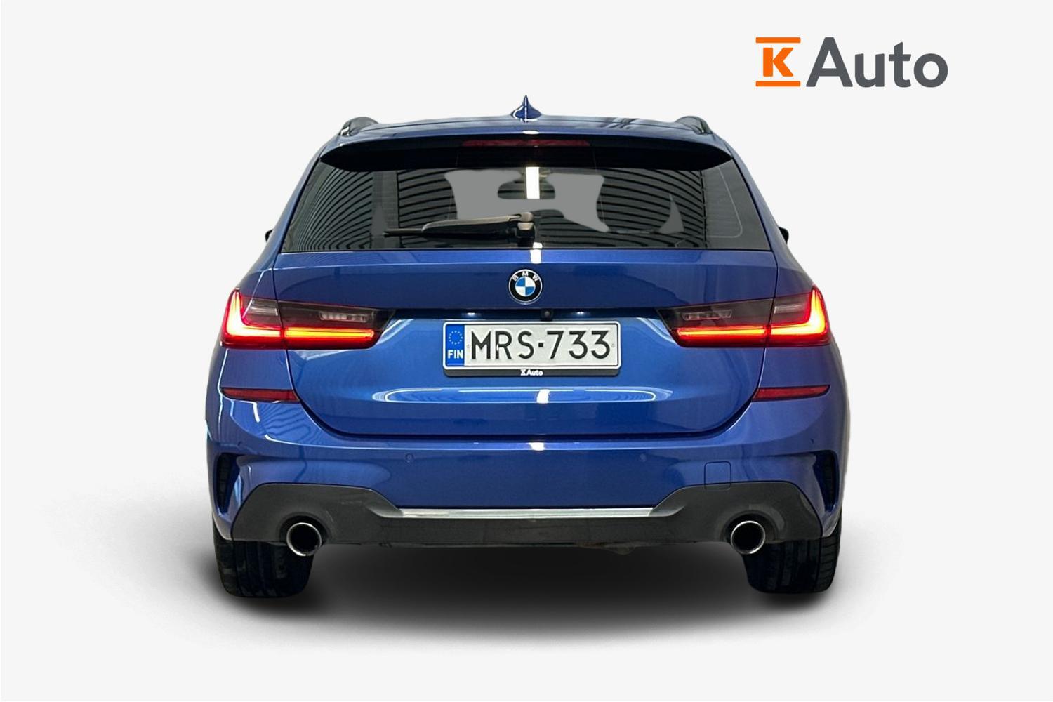 BMW 330 vaihtoauto