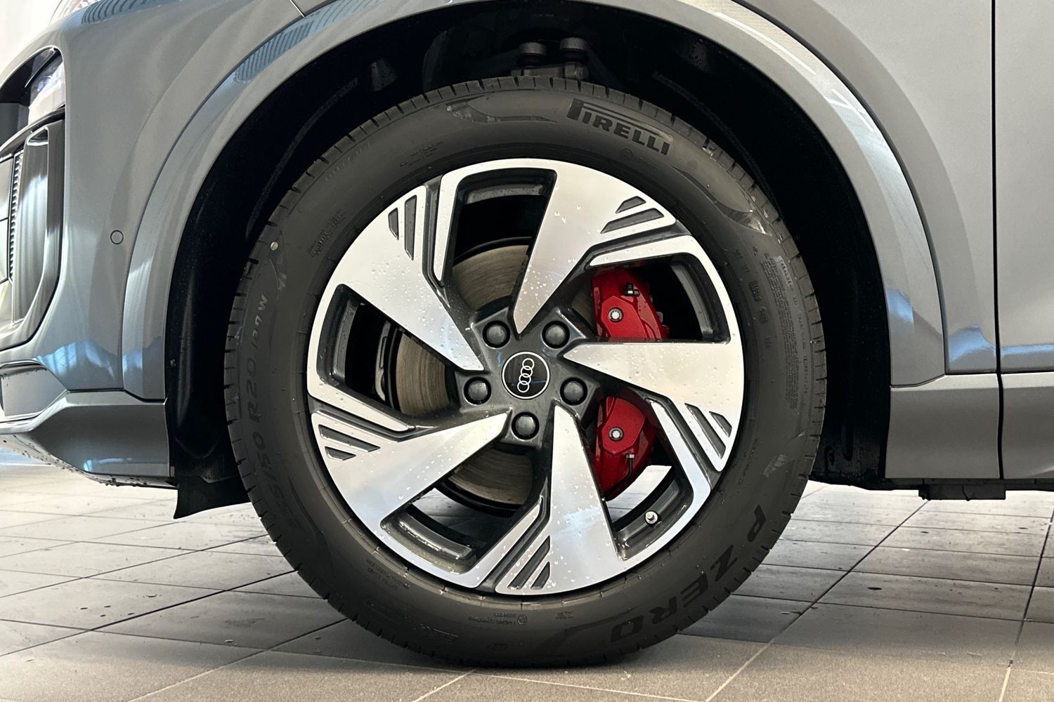 Audi Q6 e-tron vaihtoauto