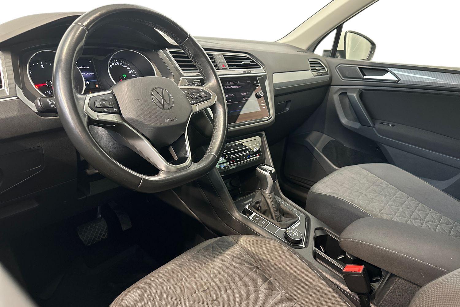 Volkswagen Tiguan vaihtoauto