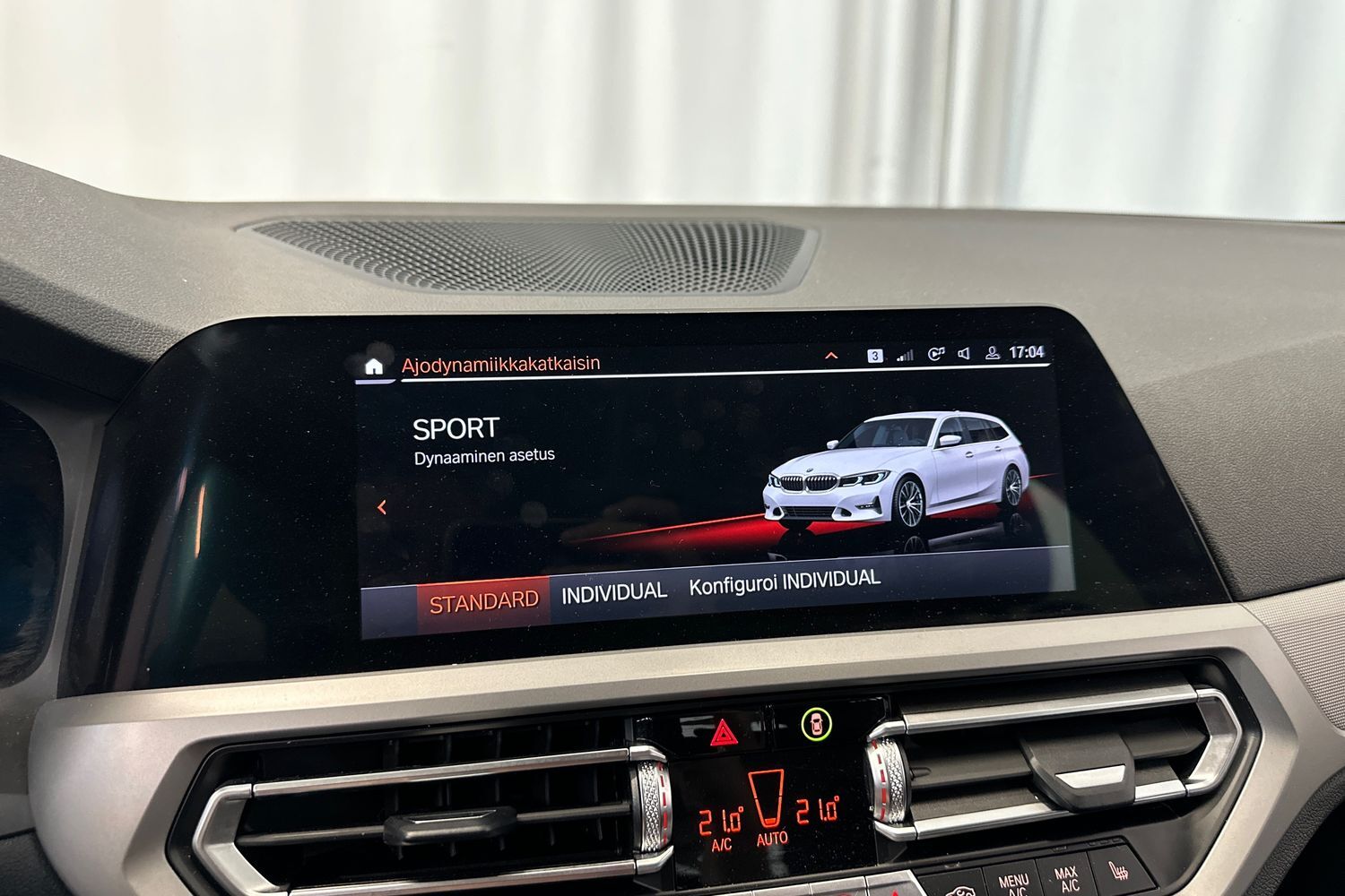 BMW 320 vaihtoauto