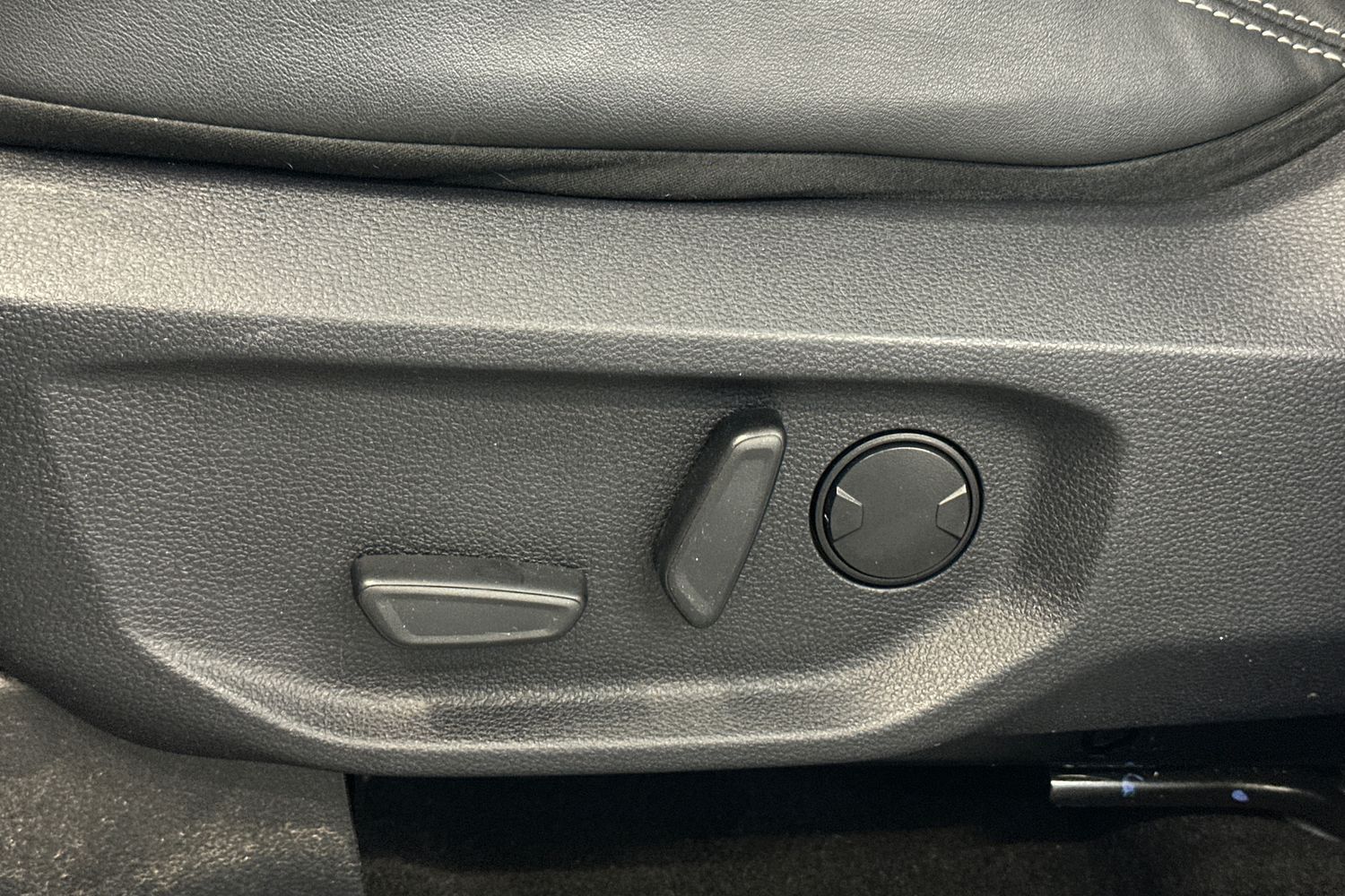 Volkswagen Amarok vaihtoauto