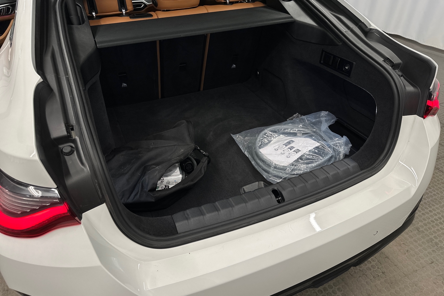 BMW i4 M50 vaihtoauto