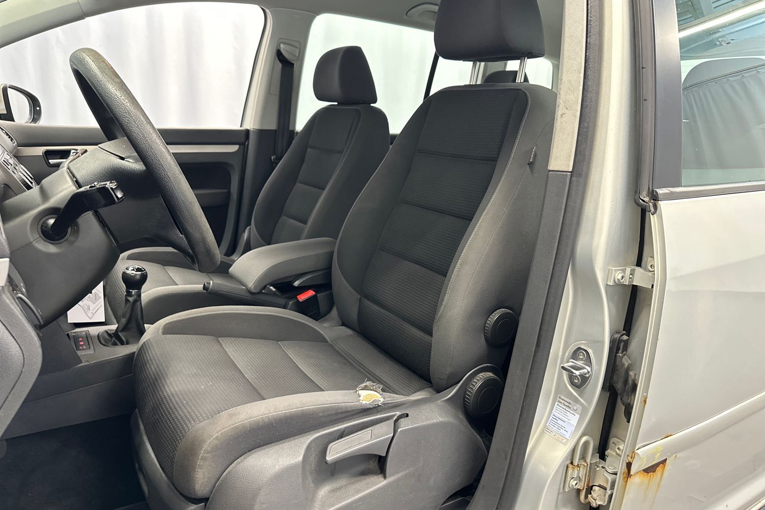 Volkswagen Touran vaihtoauto