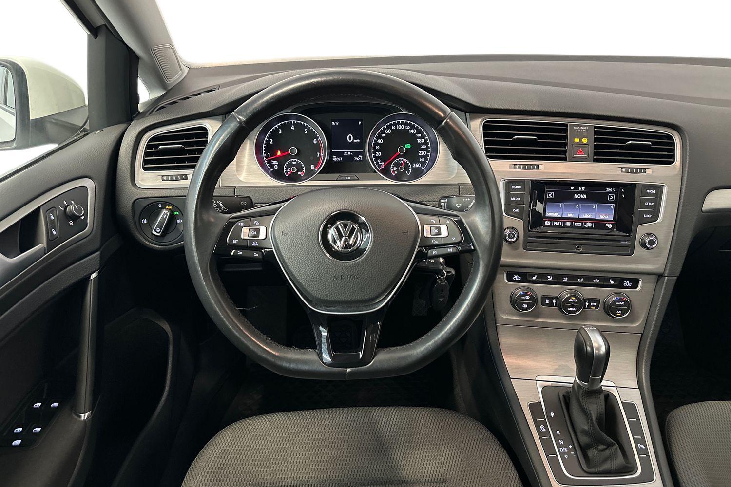 Volkswagen Golf vaihtoauto