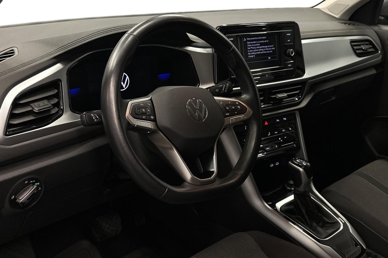 Volkswagen T-Roc vaihtoauto